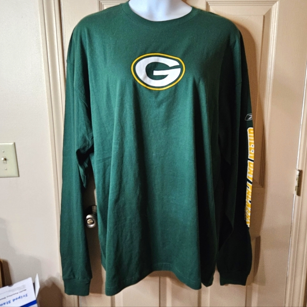 #012 NFL APPAREL By: REEBOK - Long Sleeve T, “GREEN BAY PACKERS” Men’s Size: 2XL